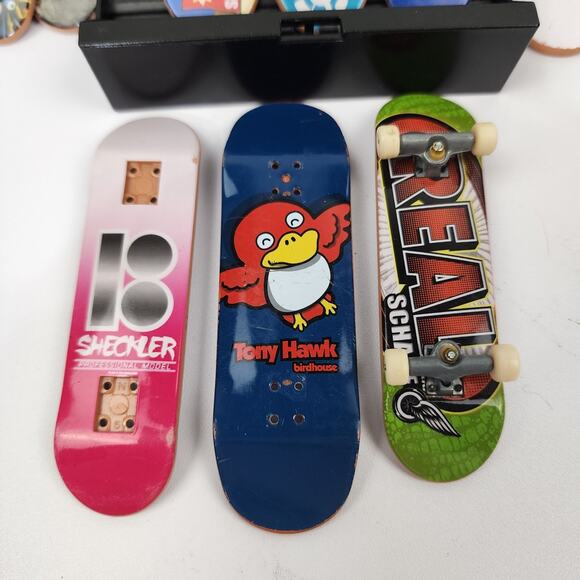 Tech Deck Skate Ramp 13 Fingerboards + Decks & parts Hawk Fines Rodriquez & More - Picture 2 of 10